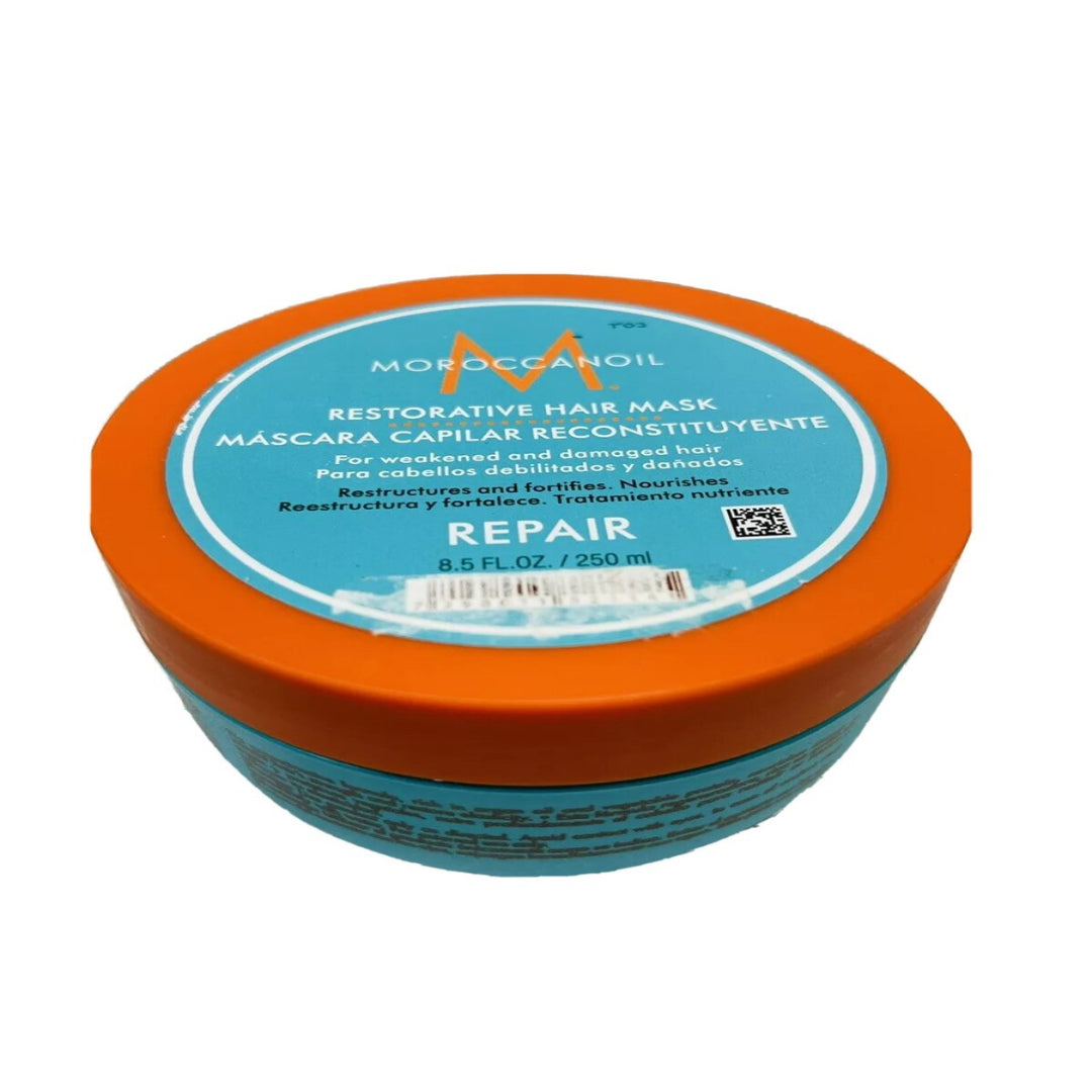 Moroccanoil Restorative Hair Mask 250 ml (8.5 fl. oz.).