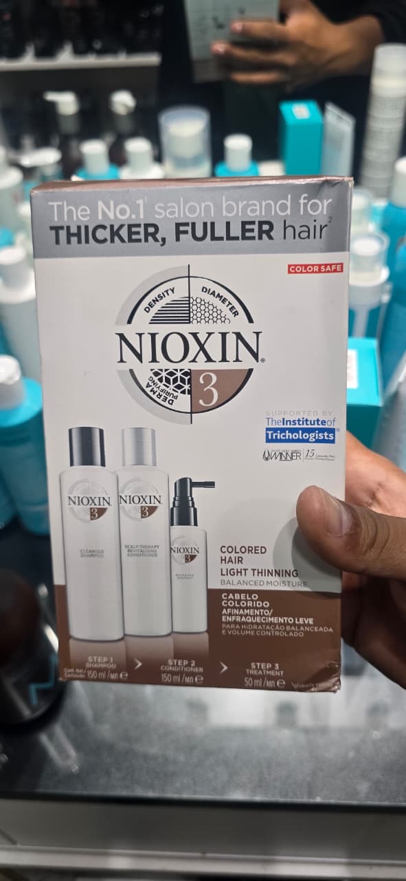 Nioxin System 3 Trial Kit para Cabello Teñido con Debilitamiento Leve